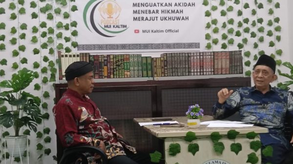 Gelar Podcast Komisi Infokomdigi Undang Ketua MUI Kaltim KH Muhamad Rasyid